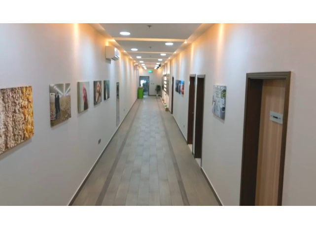 galleryImg